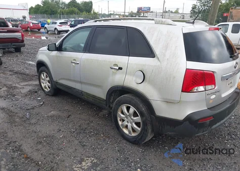 2011 Kia Sorento Lx from USA, damaged, VIN 5XYKTCA11BG157008